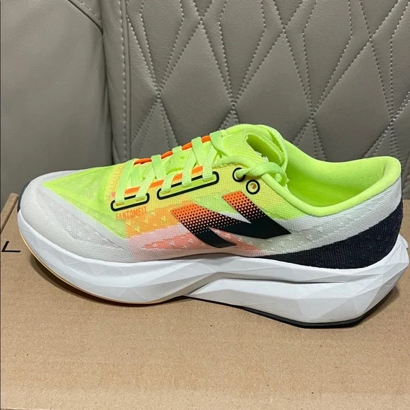 New Balance FullCell Super Lime Green White Orange Pink Performance Running Shoe - Picture 5 of 10